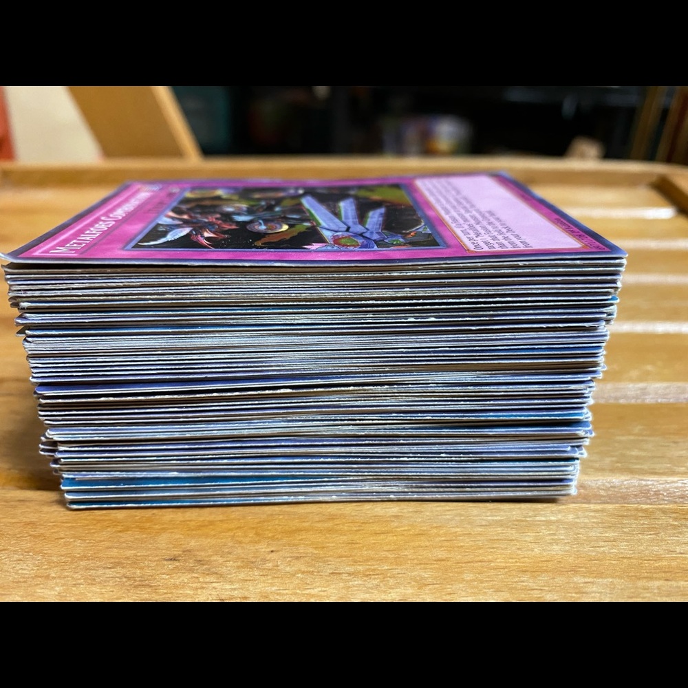 Yu Gi Oh card lot ( 120 pcs)